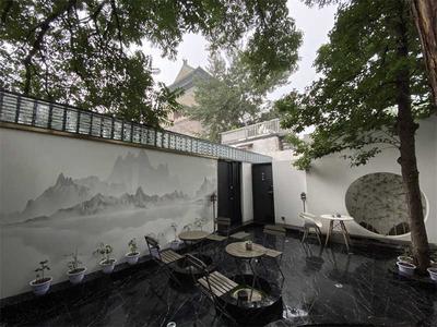 钟鼓楼四合院 价格面议