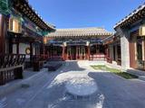 北新桥精装四合院 160万/年