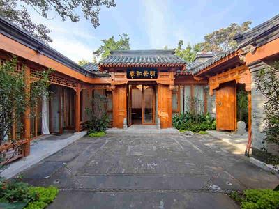 金融街二进院 180万/年